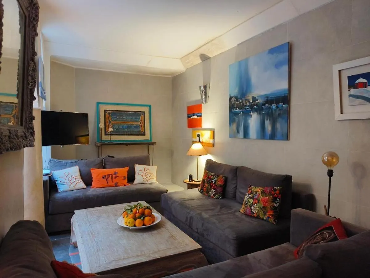 Riad Dom,Luxueuse Maison D'Artiste 마라케시 빌라